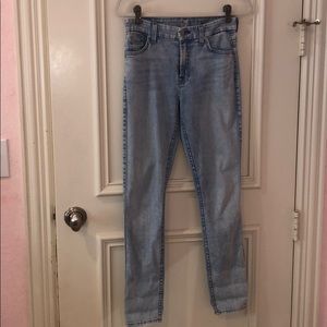 Light Wash Denim Jeans